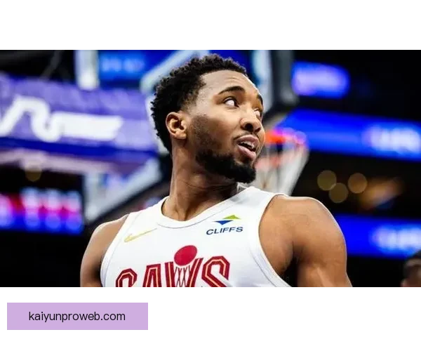 活塞官方：坎宁安左肺气胸确诊两周后将复查